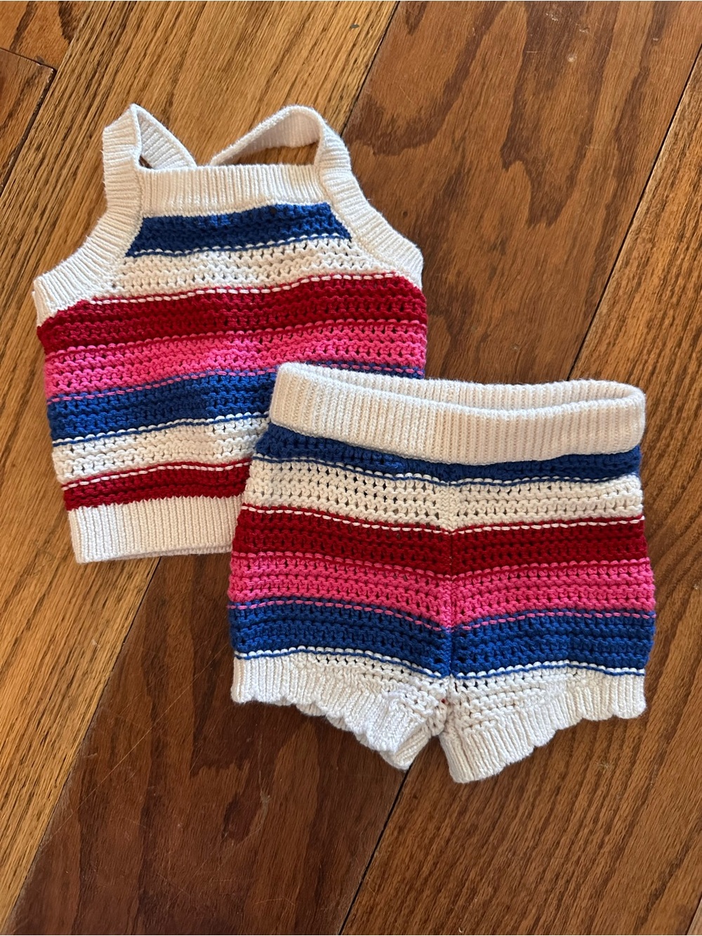 Old Navy Knitted Set - 0-3m